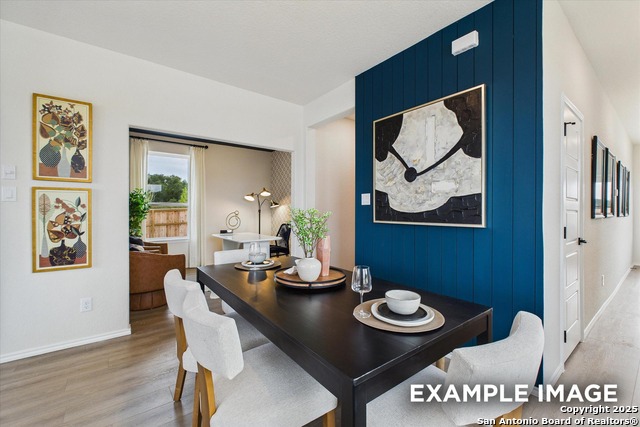 Listing photo id 4 for 1018 West 1604 North Unit 302