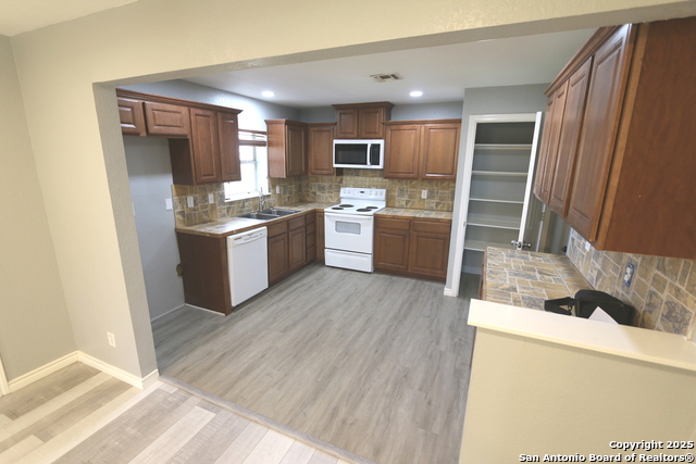 Image 12 of 33 For 511 State Highway 123