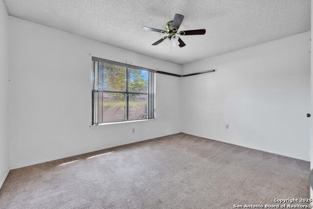 Image 11 of 16 For 116 Apache Cir Tx