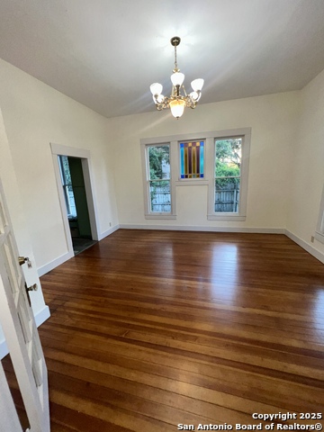 Image 7 of 11 For 508 Corpus Christi E