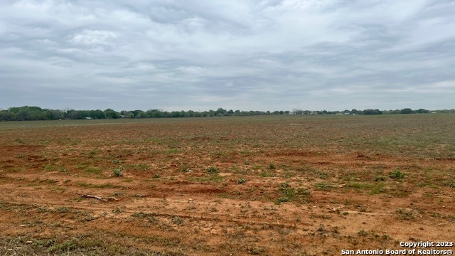 Image 6 of 11 For 205 Dairy Rd N