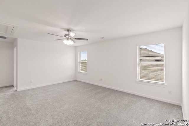 Listing photo id 13 for 5707 Marble Falls