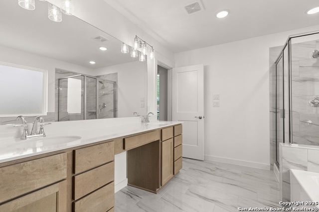 Listing photo id 15 for 5707 Marble Falls