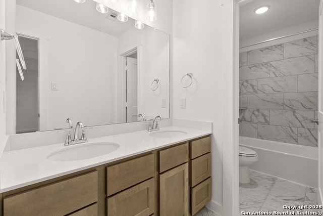 Listing photo id 23 for 5707 Marble Falls
