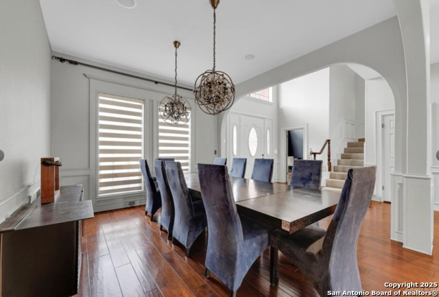 Listing photo id 8 for 1900 2 Mile Line Road E