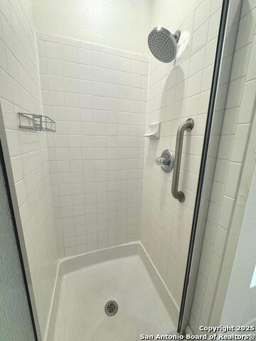 Image 30 of 70 For 206 Mesa Loop