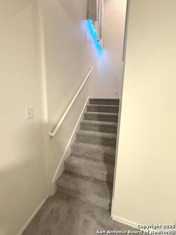 Image 32 of 70 For 206 Mesa Loop