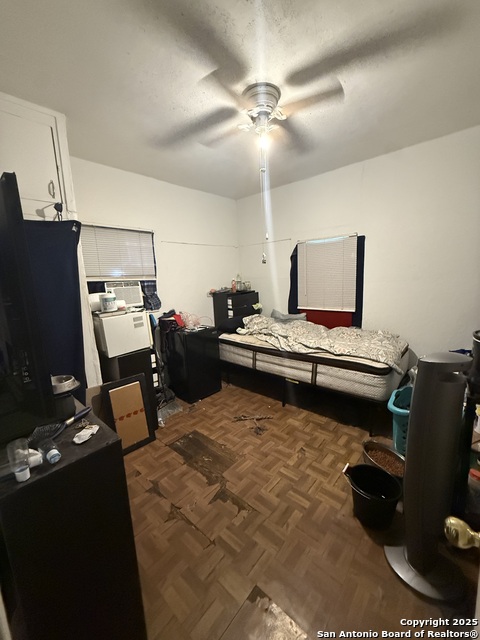 Image 6 of 10 For 215 Gulf  