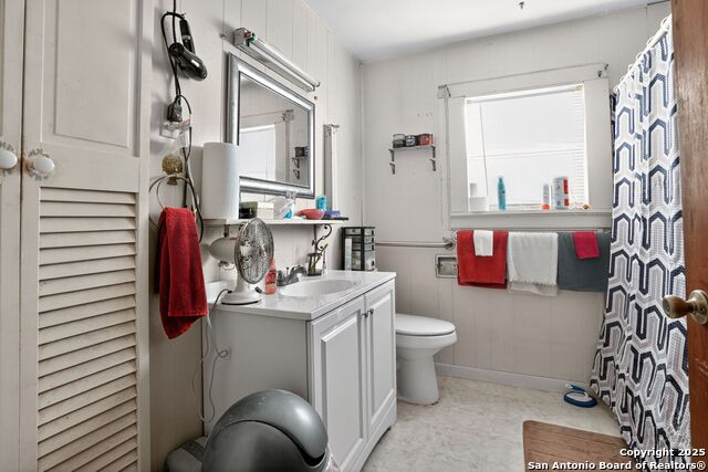 Image 19 of 50 For 21023 Trumbo Road