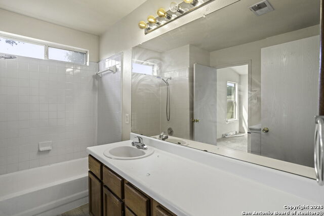 Image 16 of 27 For 9210 Gillcross Way