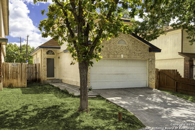 Image 3 of 27 For 9210 Gillcross Way