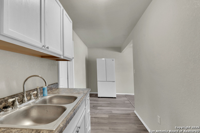 Image 12 of 28 For 222 Guthrie