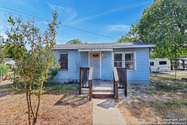 Image 4 of 28 For 222 Guthrie