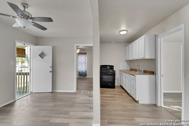 Image 8 of 28 For 222 Guthrie