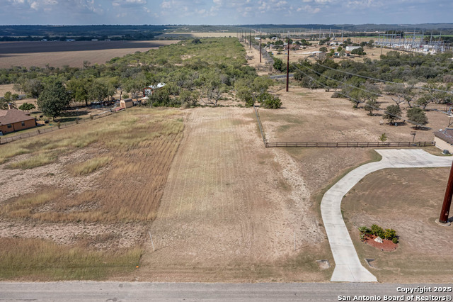 Image 3 of 12 For 0 Pr 4703