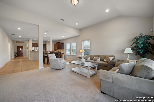 Image 26 of 50 For 232 Albarella