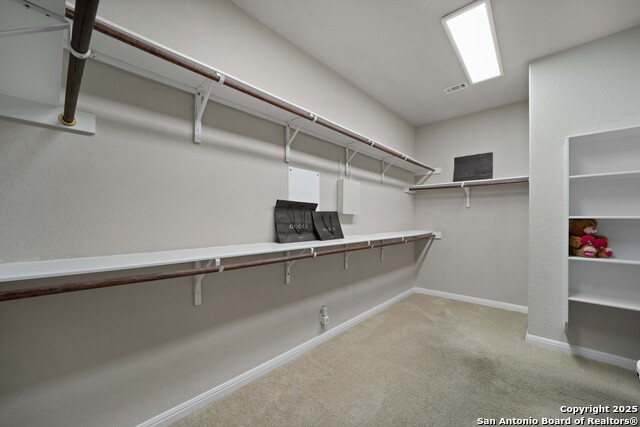 Image 34 of 50 For 232 Albarella