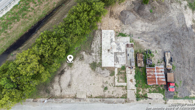 Image 6 of 8 For 238 Cardiff  