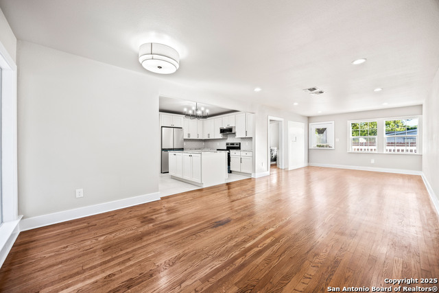 Image 6 of 24 For 225 Arvin  