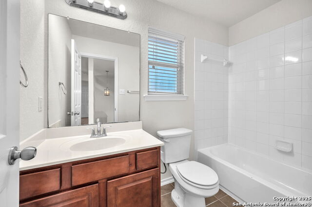 Image 20 of 25 For 9714 Common Law