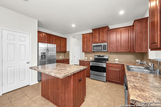 Image 6 of 25 For 9714 Common Law