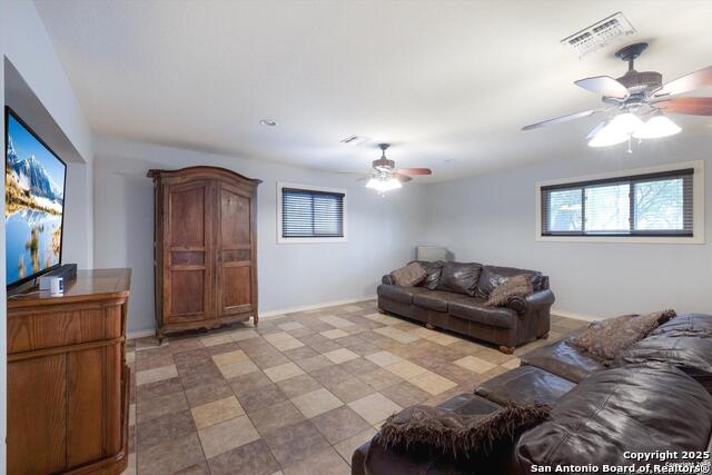 Image 18 of 33 For 227 Palo Grande