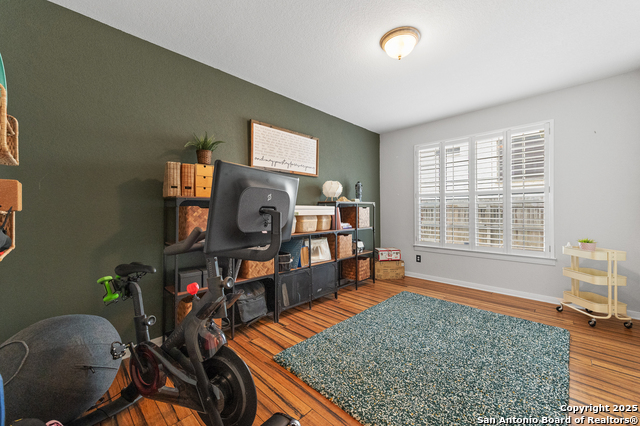 Listing photo id 28 for 1222 Ashbury Bay