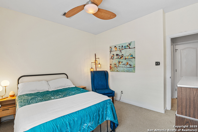 Listing photo id 29 for 1222 Ashbury Bay