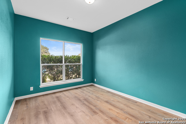 Image 3 of 28 For 5430 Southern Oaks