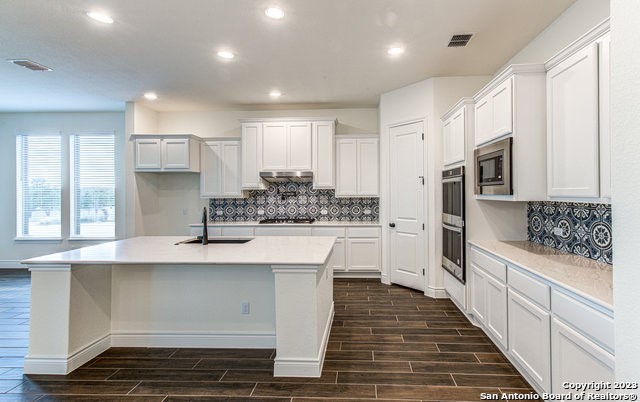 Image 11 of 36 For 593 Vale Ct  