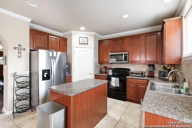 Image 13 of 28 For 26931 Rustic Brook