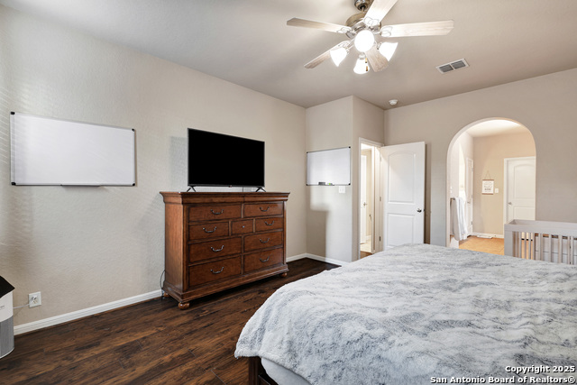 Image 17 of 28 For 26931 Rustic Brook