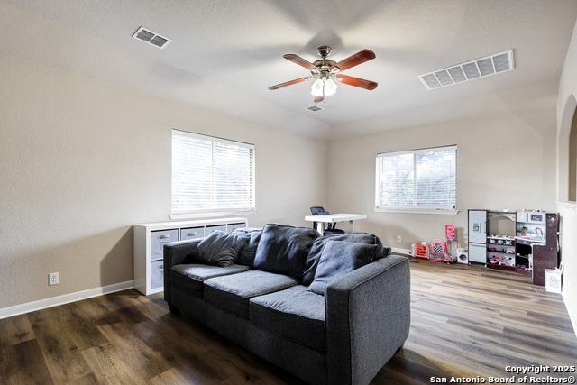 Image 20 of 28 For 26931 Rustic Brook