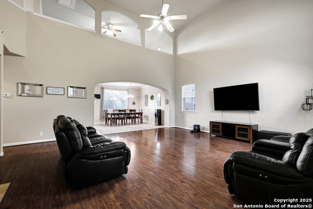 Image 3 of 28 For 26931 Rustic Brook