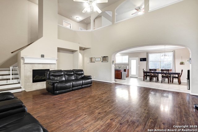 Image 4 of 28 For 26931 Rustic Brook