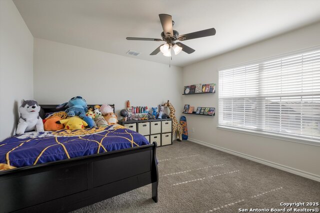 Listing photo id 17 for 5407 Champs Elysees