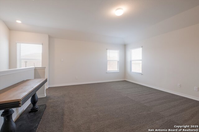 Listing photo id 21 for 5407 Champs Elysees