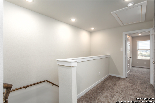 Image 18 of 22 For 380 Abigail Alley