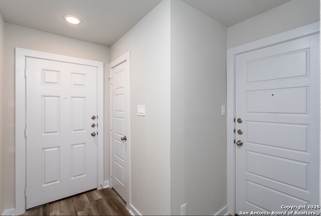 Image 6 of 22 For 380 Abigail Alley