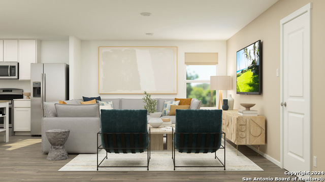 Image 4 of 19 For 10623 Fannin Way