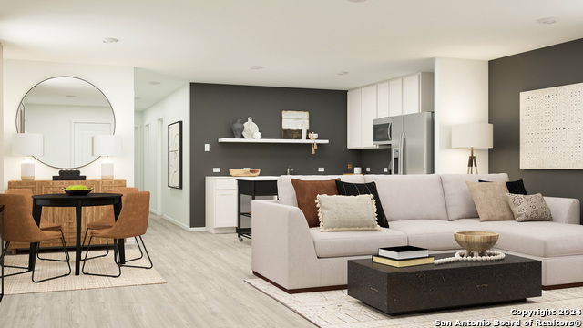 Image 3 of 18 For 10627 Fannin Way