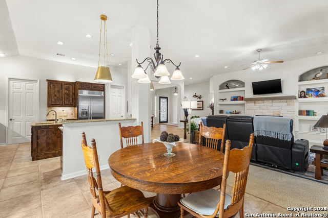 Image 14 of 37 For 3238 Medaris Ln