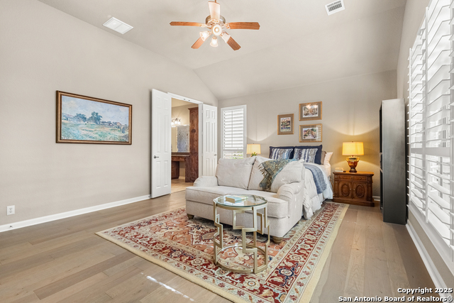 Image 17 of 37 For 3238 Medaris Ln