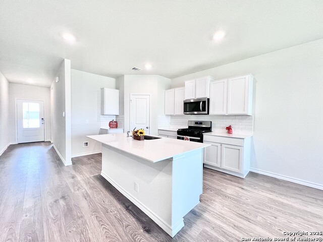 Image 19 of 42 For 21003 Watercourse Way