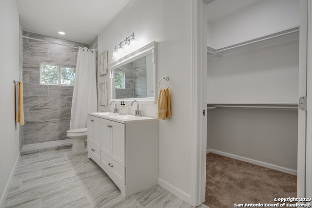 Image 17 of 27 For 933 Denver Blvd