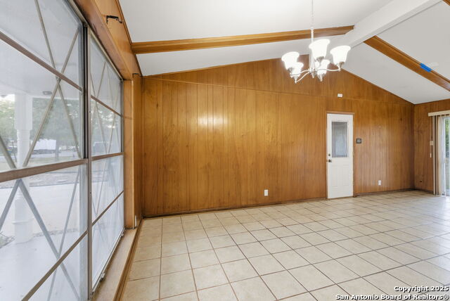 Listing photo id 15 for 114 Beechwood