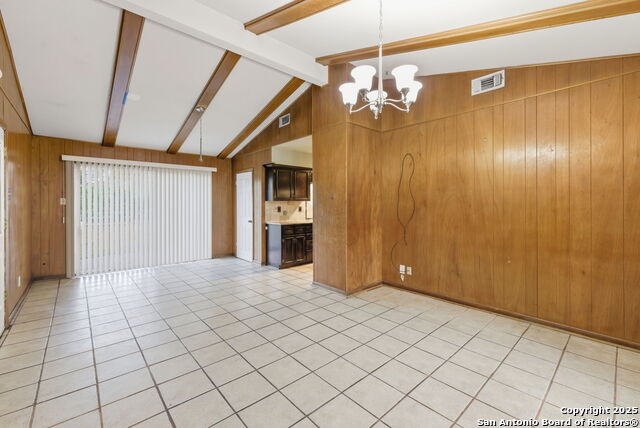 Listing photo id 16 for 114 Beechwood