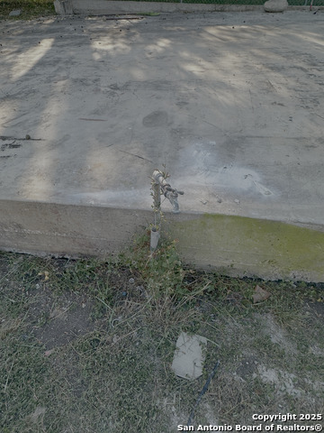 Image 14 of 20 For 106 Continental