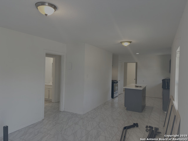 Image 2 of 20 For 106 Continental