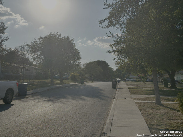 Image 20 of 20 For 106 Continental